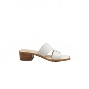 NEW WONDERS women's heeled leather sandal in off white patent